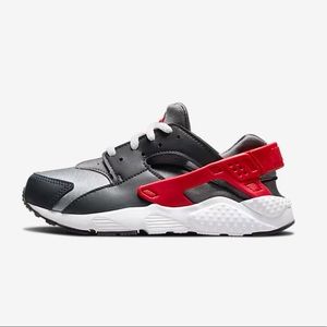 NWT Little Kids’ Nike Huarache Run Size 13c (Dark Gray/Light Gray/Red/White)